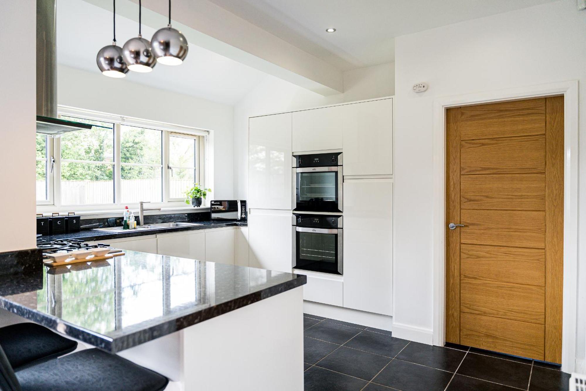 Brook Meadow House, 4 Bed House, Manchester Astley  Exterior photo